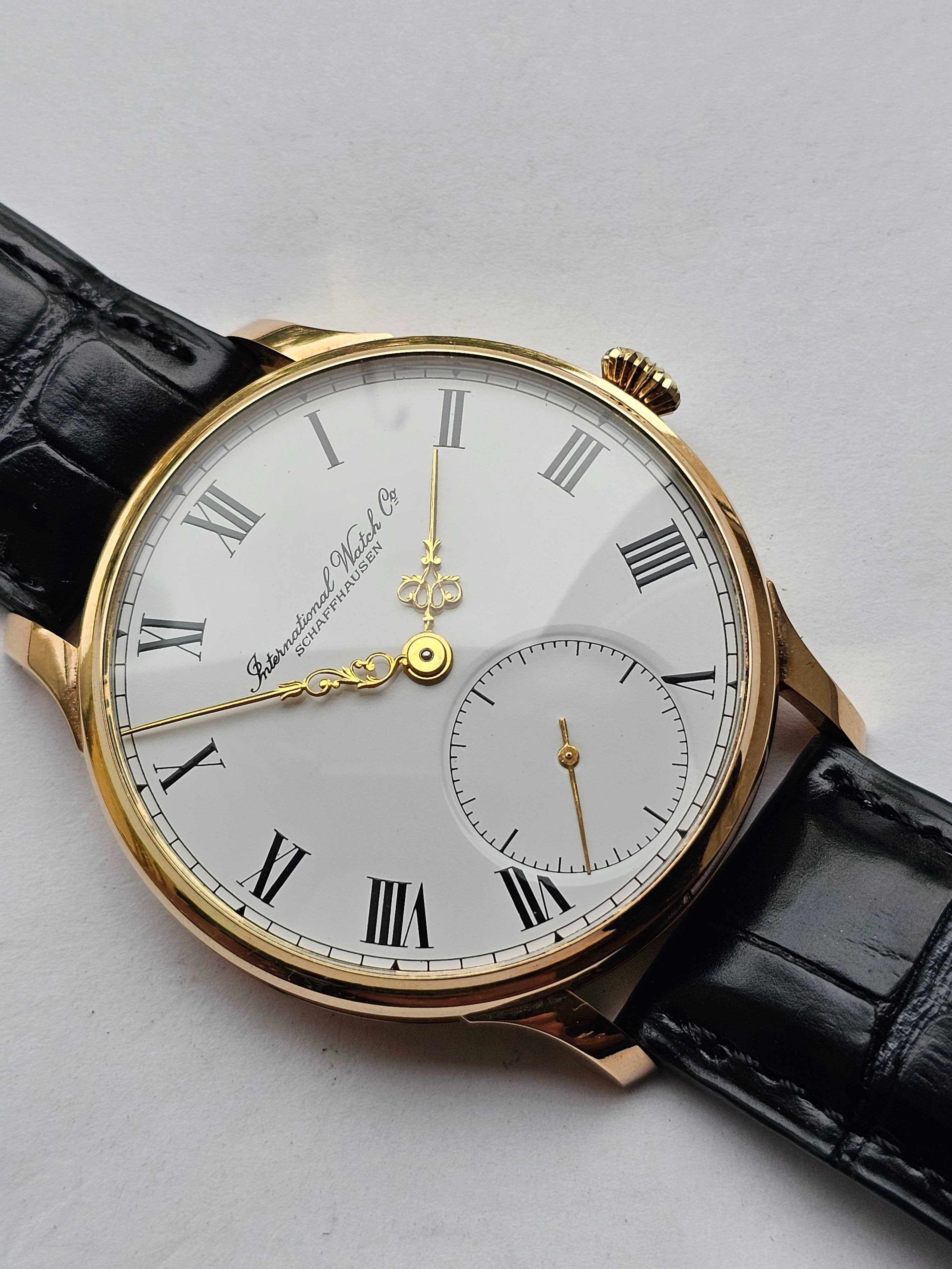 Złoty IWC Schaffhausen lite złoto 14K pasówka