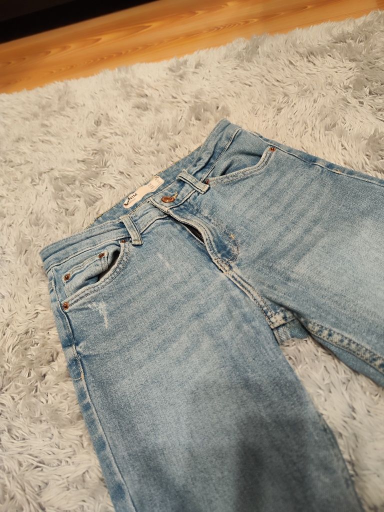 Jeansy spodnie z rozdarciem Bershka 34 XS