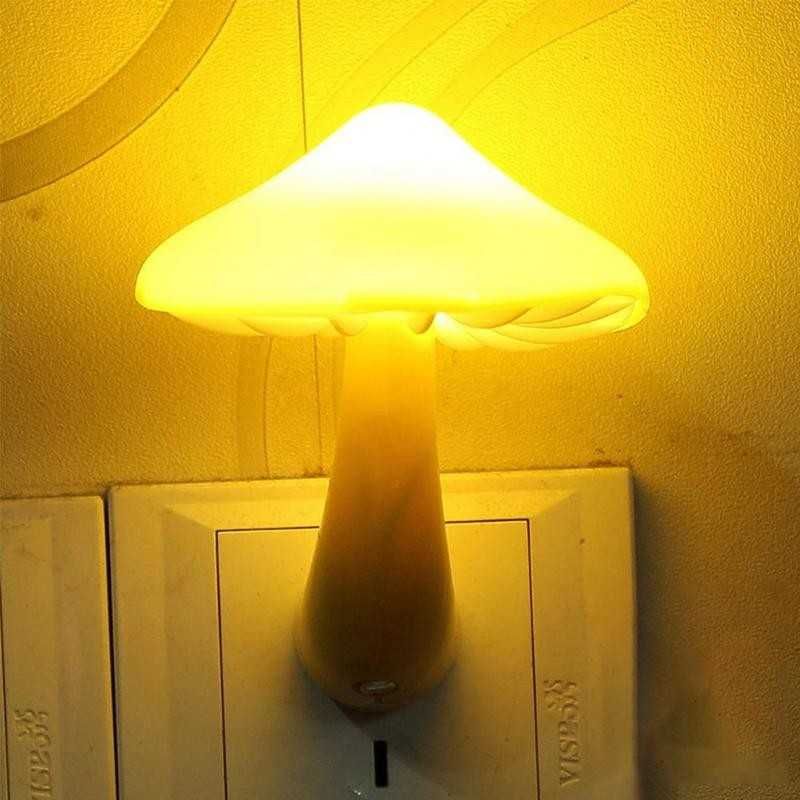 Смарт умный светильник-ночник с датчиком освещения в виде гриба