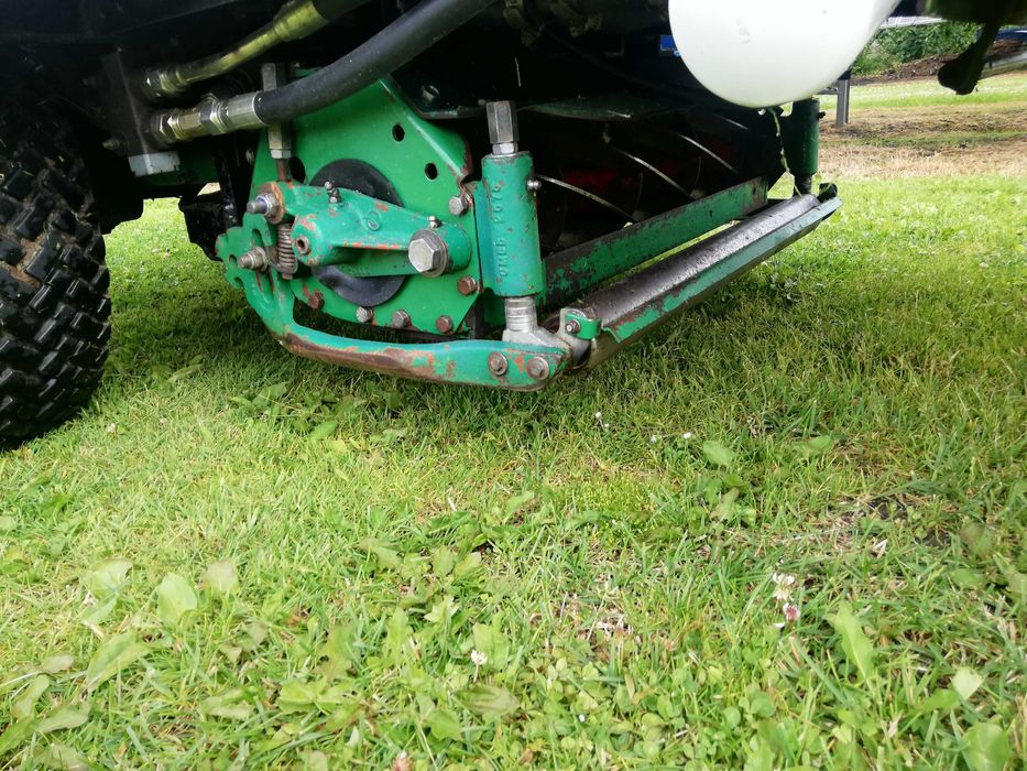 Kosiarka wrzecionowa Ransomes silnik Kubota 28KM, na boisko