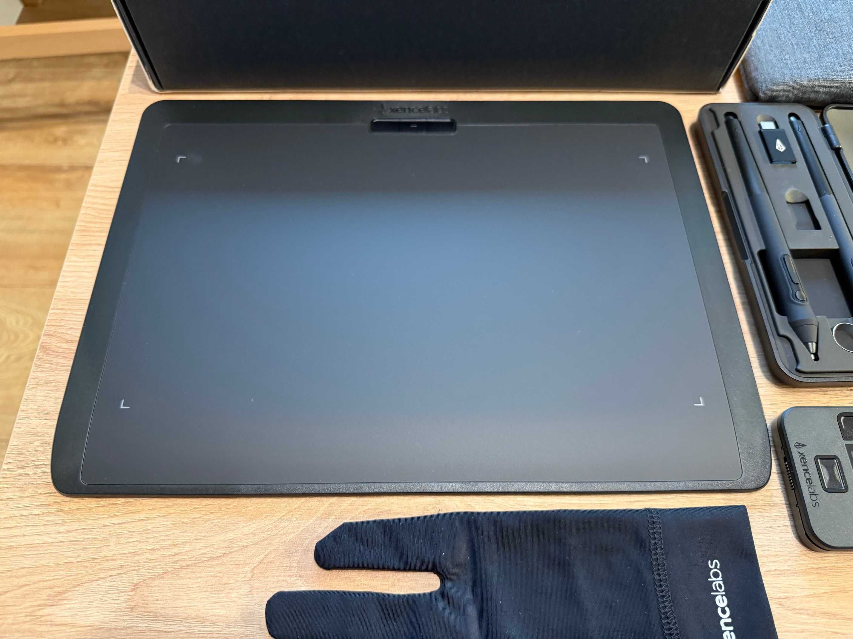 Tablet graficzny Xencelabs Pen Tablet Medium Bundle with Quick Keys