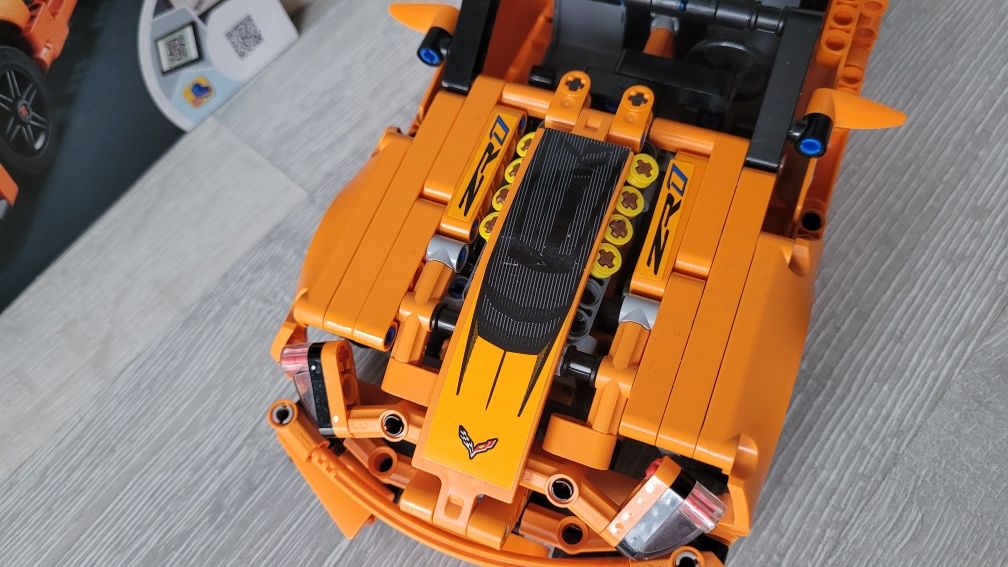 Klocki lego Technic 42093 Chewrolet Corvette  Corvett