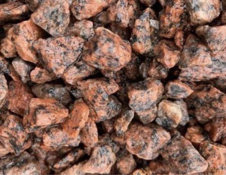 Grys Granitowy VANGA Czerwony Kamień do Ogrodu Szwedzki Granit Żwir