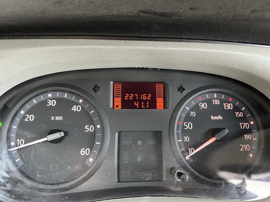Renualt trafic opel vivaro l1h1 klima 220 tys km IMPORT