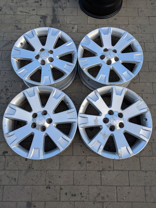 Felgi aluminiowe  5x114.3 ET 38  18"  Mitsubishi Outlander