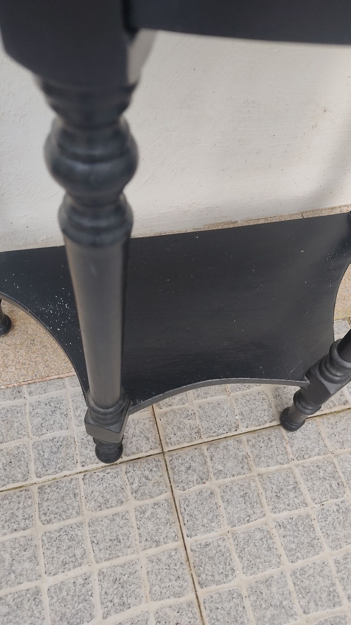 Mesinha de entrada