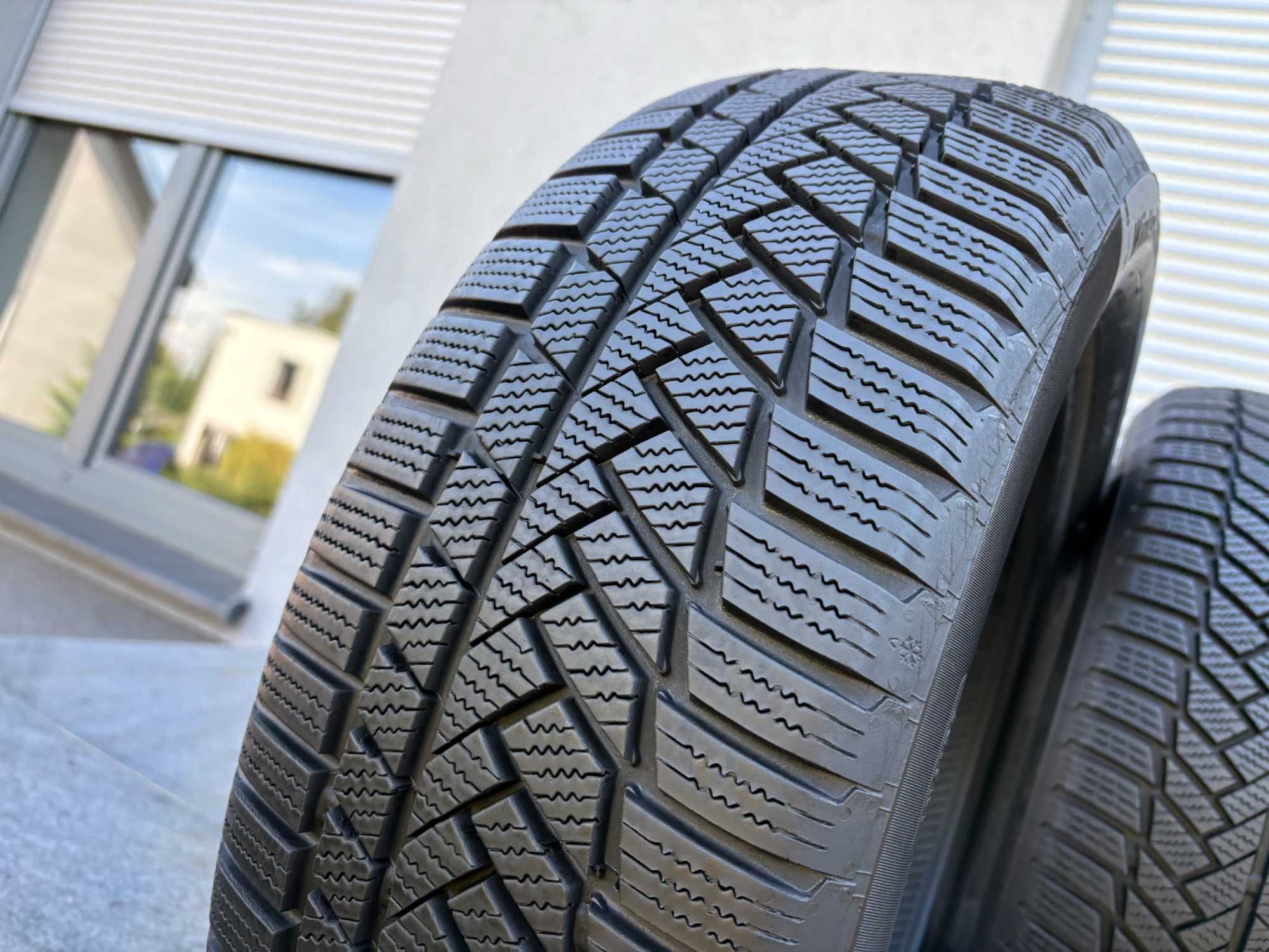 4szt zimowe 205/55R17 Continental 8mm 2024r świetny stan! Z516 gwaranc