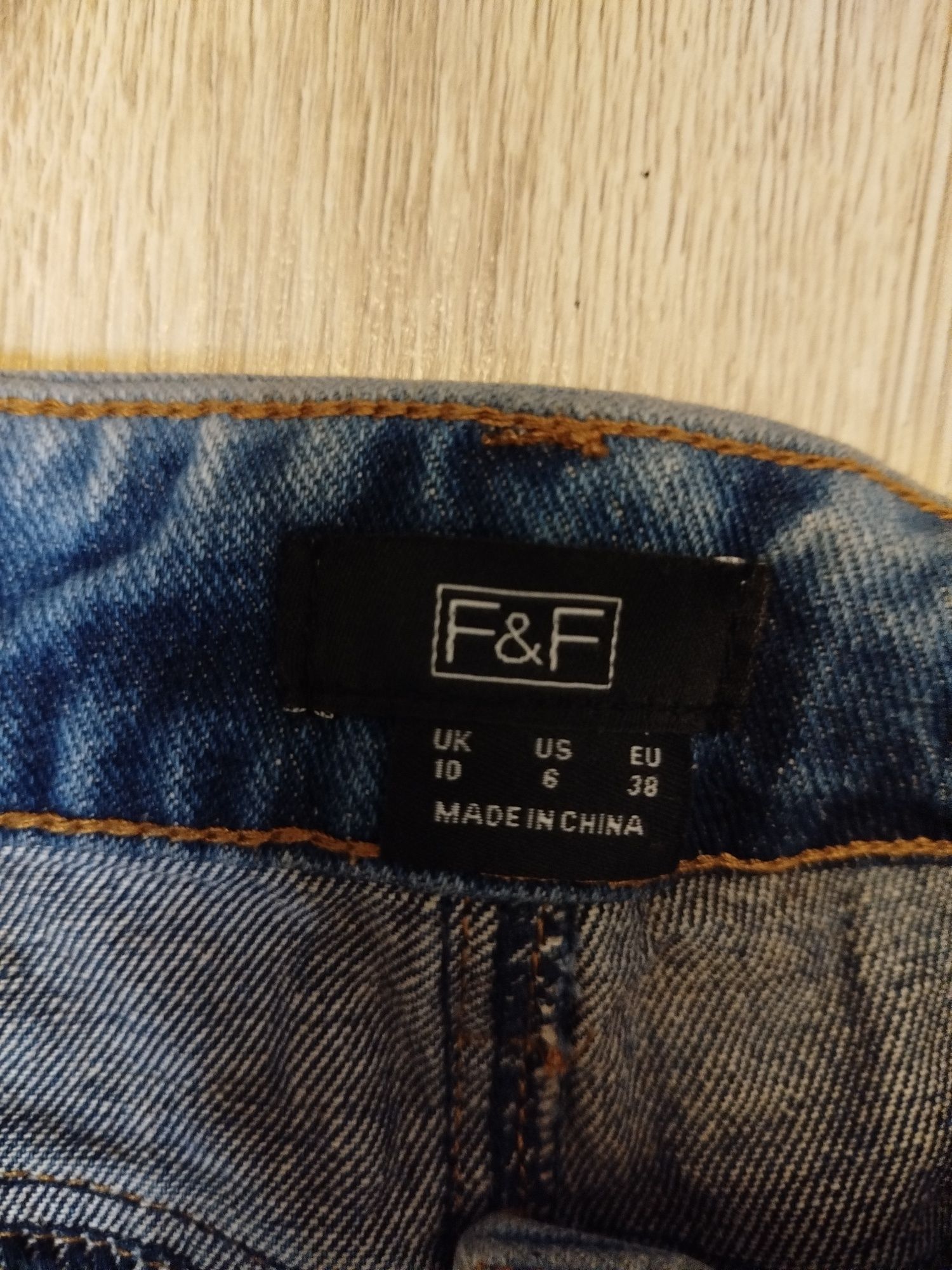 Jeansy F&F rozmiar 38