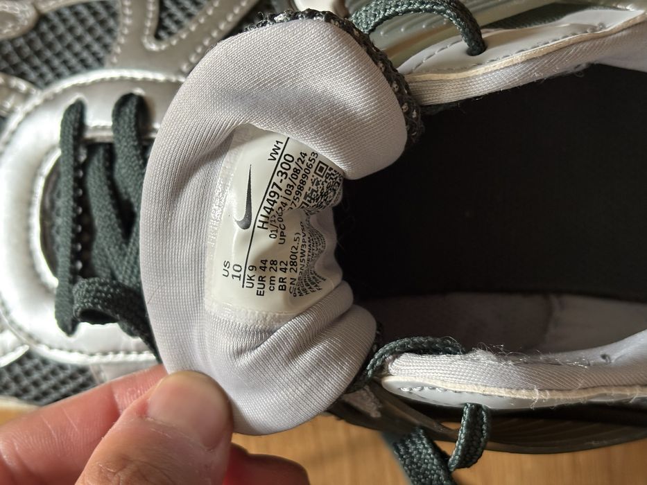 Nike V2K Run tamanho 44