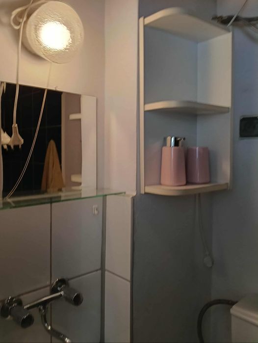 Wynajmę kawalerkę 20 m2 w Wałbrzychu blisko centrum .