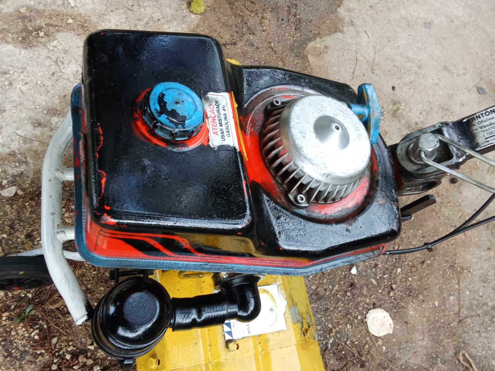 Motor de rega recente