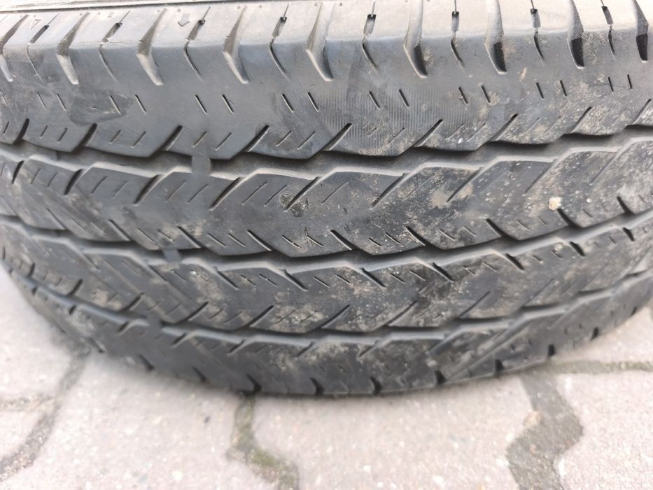 OPONA wielosezonowa 225/65R16C 1szt