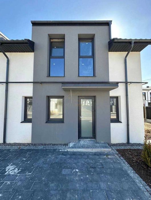 Продається Крайній будинок/таунхаус площею 125 м2 готовий до ремонту!!