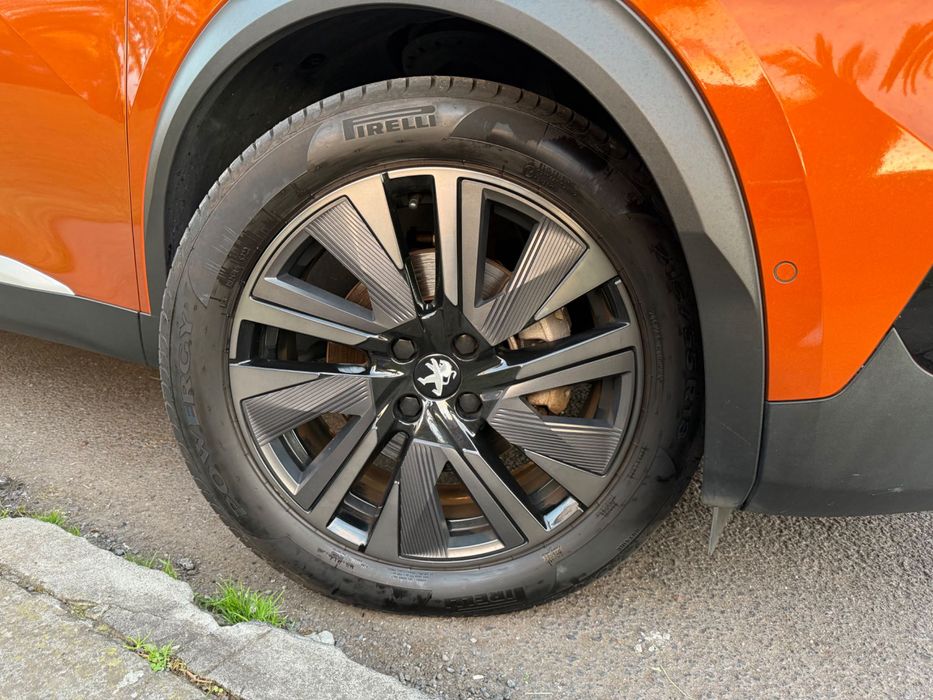 Peugeot e2008 GT - 100% elétrico