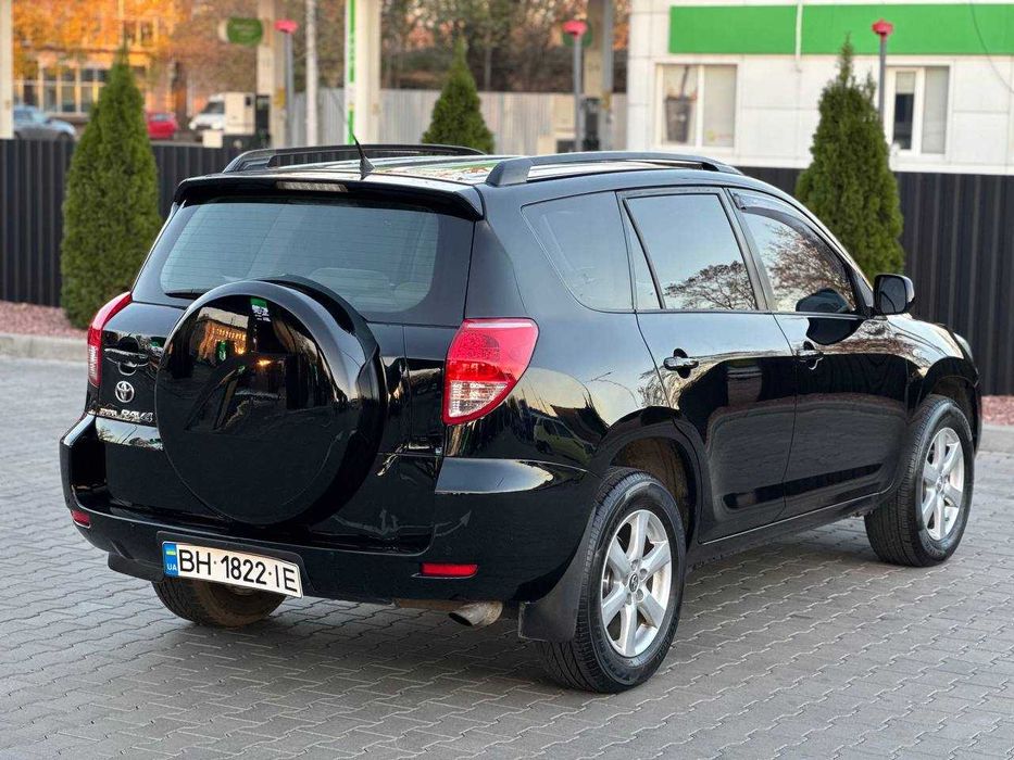 Продам Toyota RAV