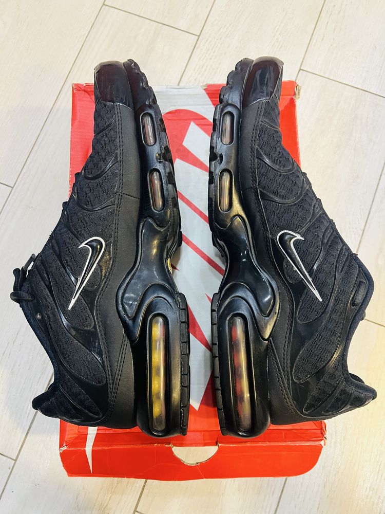 Кросовки Nike AIR MAX PLUS TN 46 размер, 30 см стелька