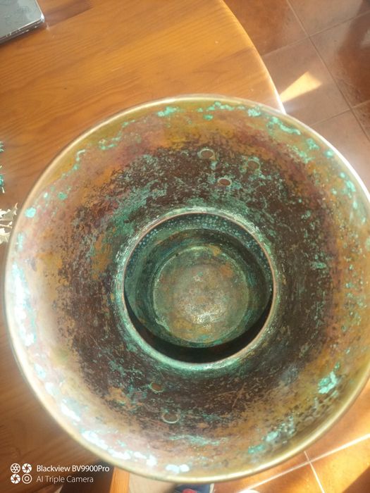 Uma peça que é qualquer coisa tenho várias mas esta sem comentários