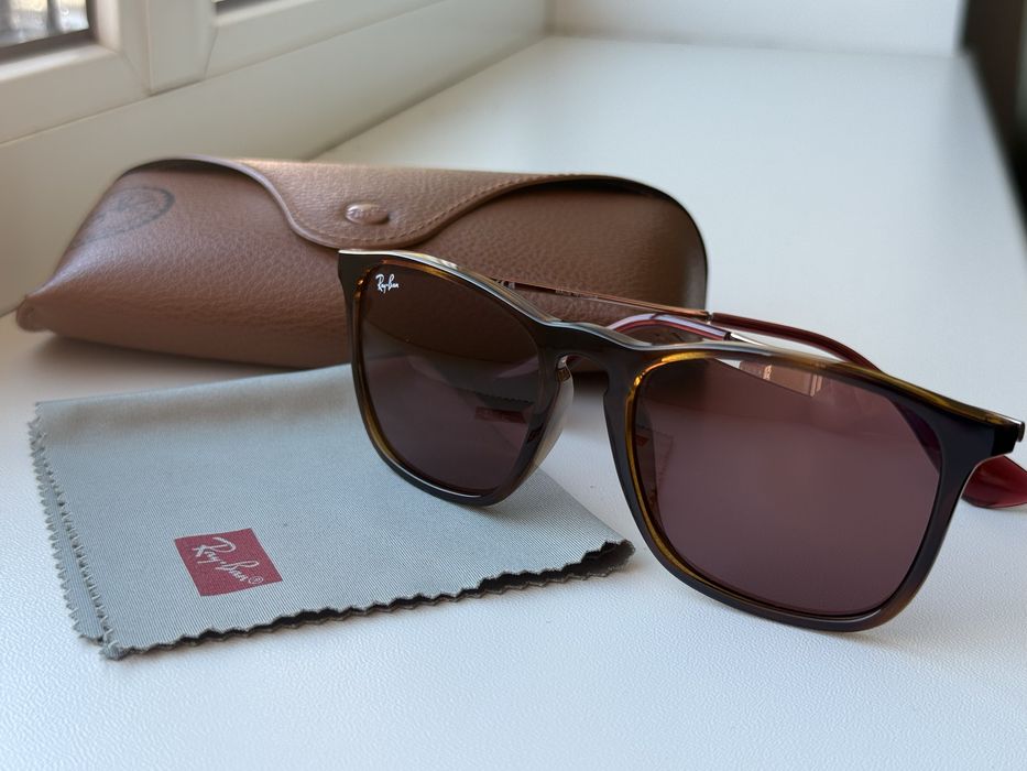 Сонцезахисні окуляри Ray Ban Chris