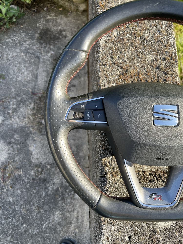 Volante Seat Leon FR