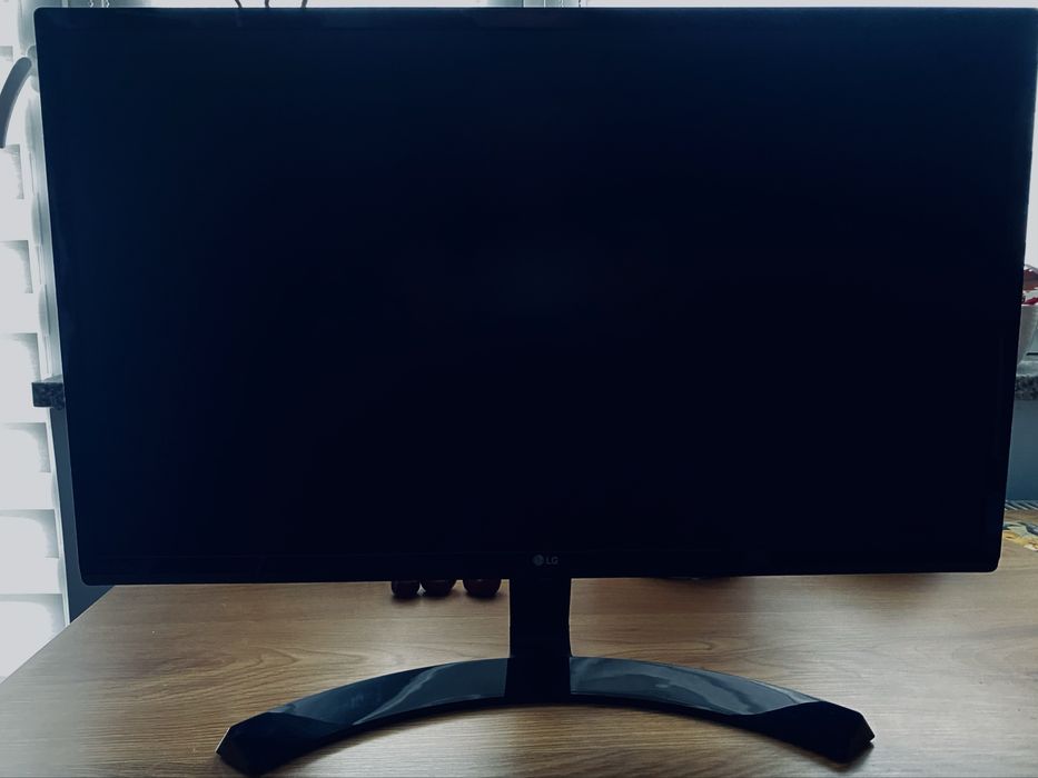 Monitor LG 23’’ używany