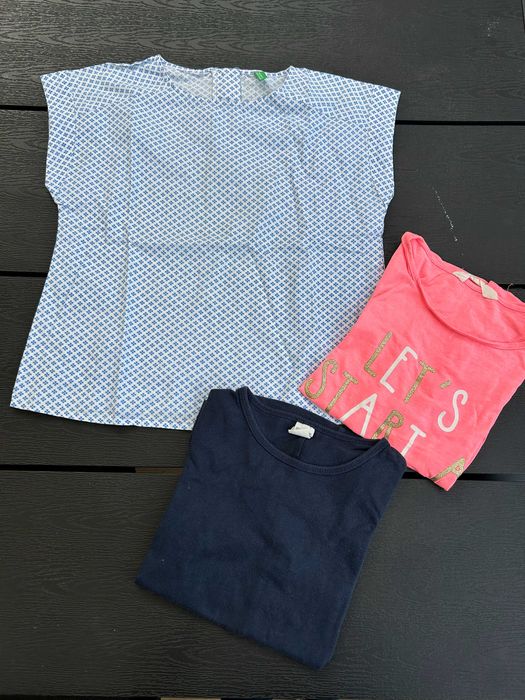 blusa Benetton oferta 2 t-shirts