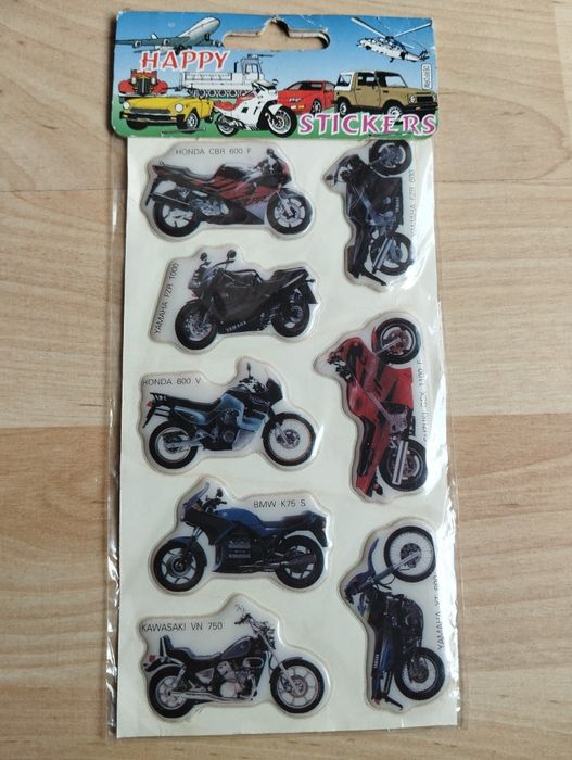 3D naklejki z motocyklami, głównie Japonczyki ale też BMW