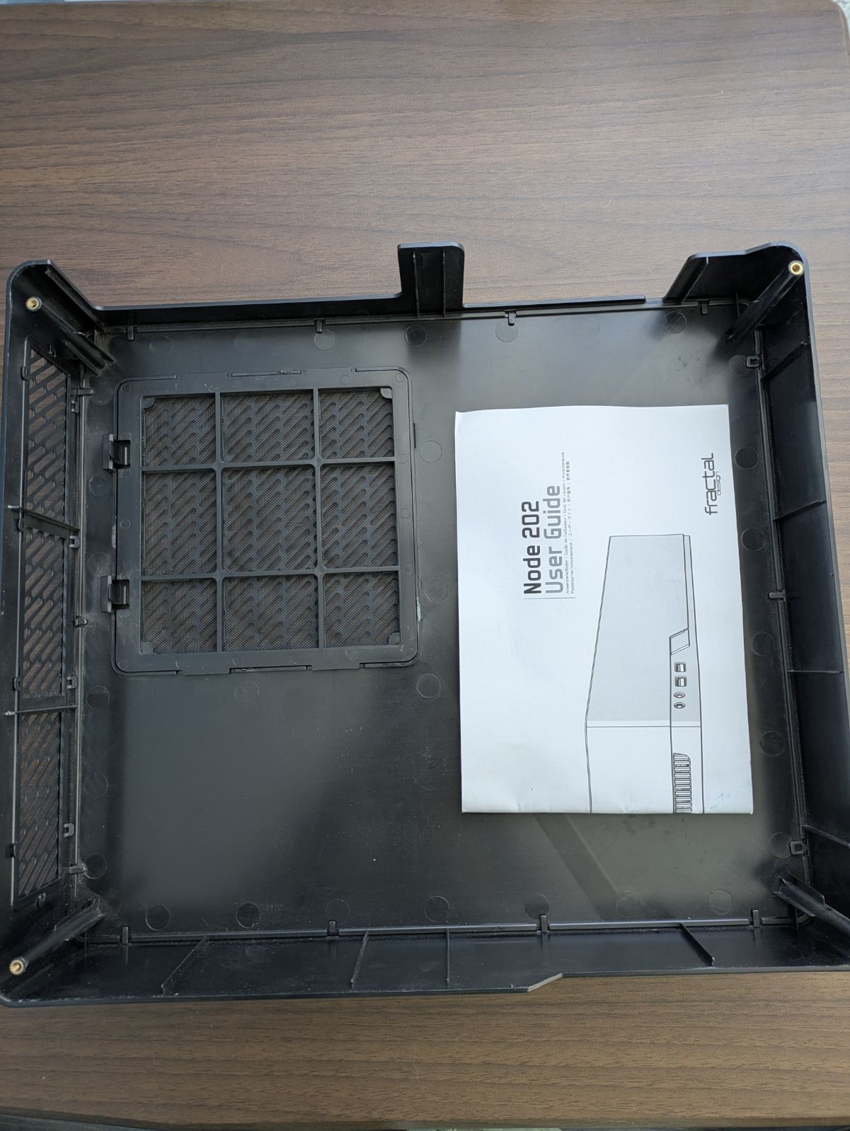 Корпус для пк fractal design node 202