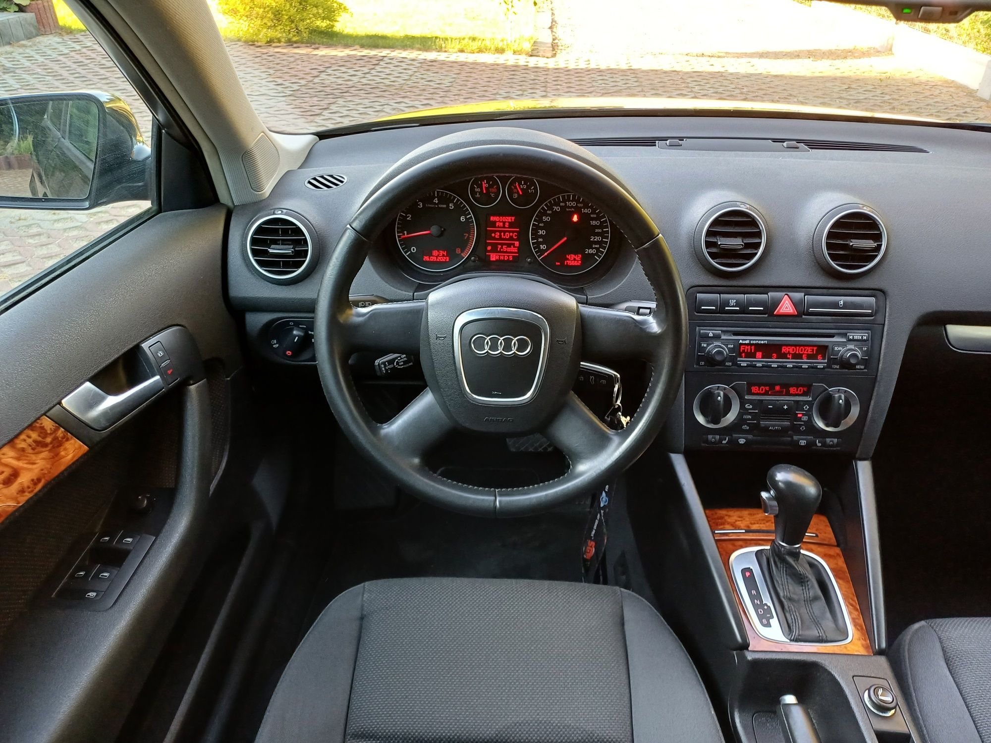 Audi A3 1.6 Mpi 102 km Automat Zarejestrowany