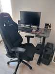 Stanowisko gamingowe - komputer + monitor + fotel + biurko elektryczne
