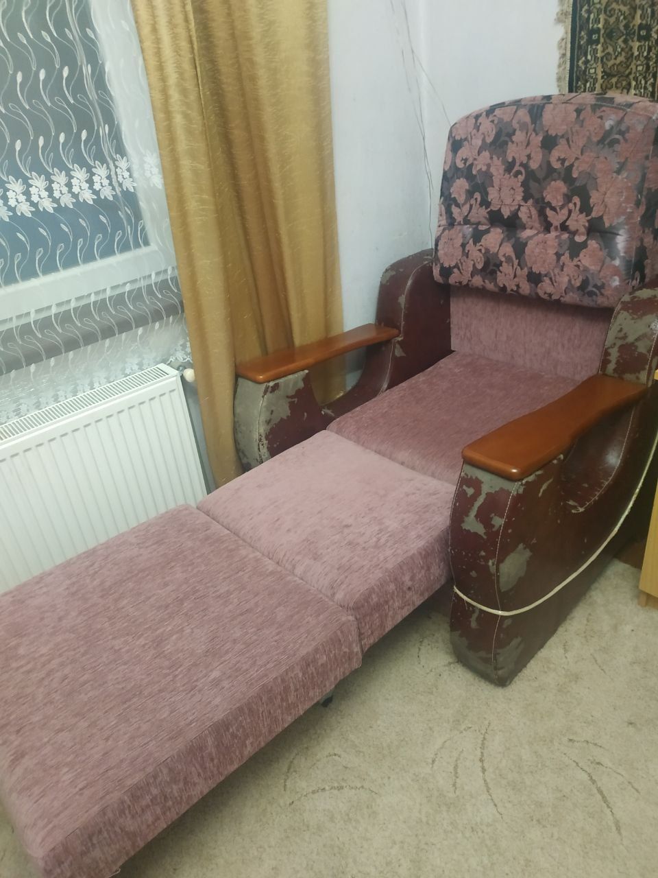 Крісло ( розкладне ) + диван