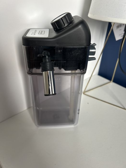 Pojemnik na mleko do ekspresu De’Longhi+dysza do goracej wody