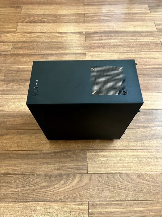 Caixa Gabinete computador NZXT H500 Vidro Temperado Preta