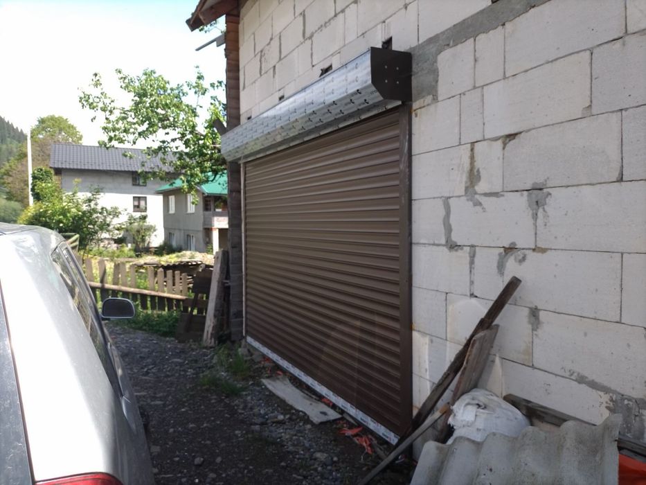 Гаражні ворота ролети/секційні / автоматика