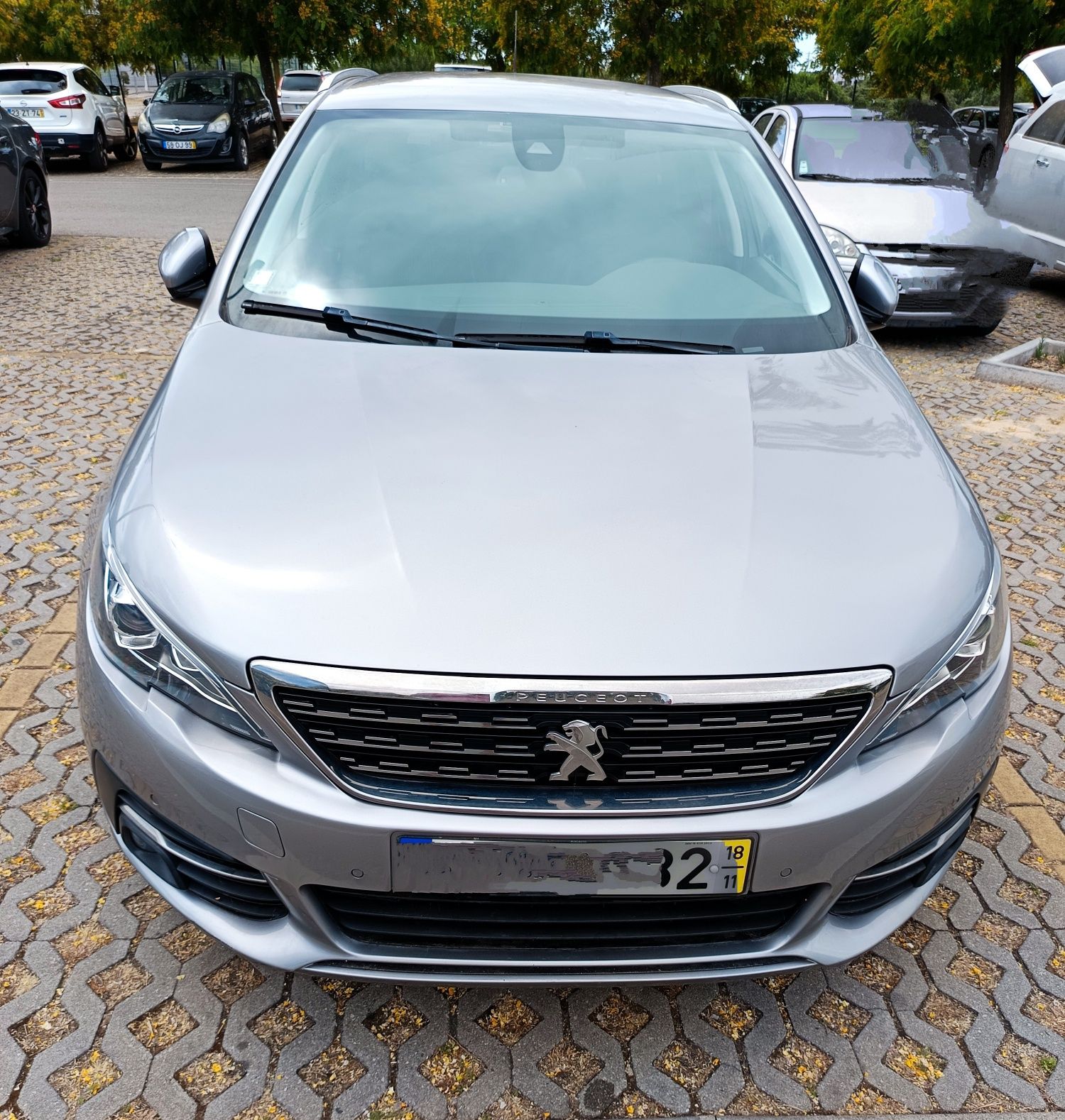 Peugeot 308 1.5 blueHdi sw Allure