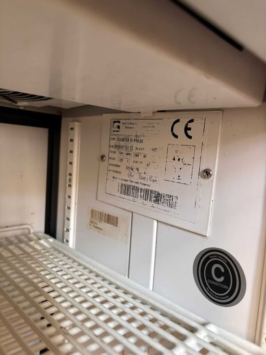 Mini frigorífico expositor