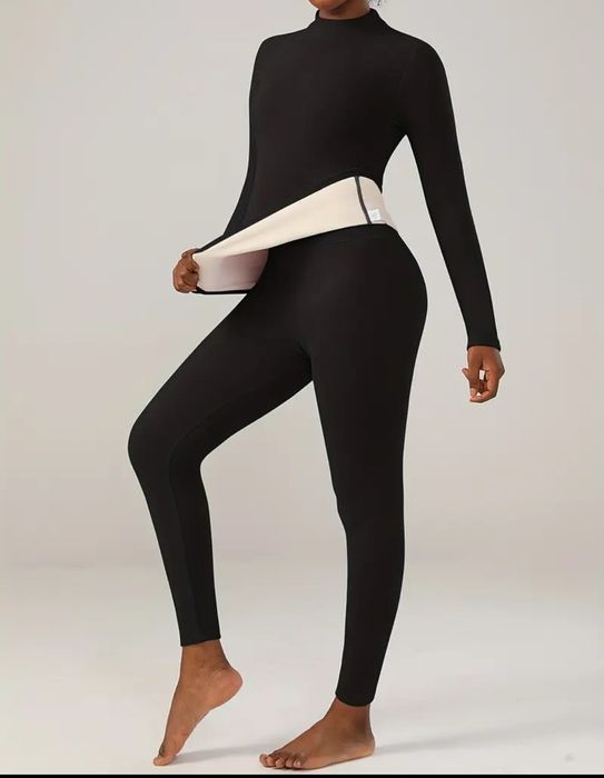 Жіночий утеплений термокостюм