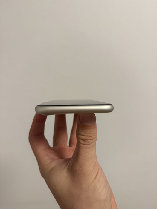 Iphone 11/64gb. 98%