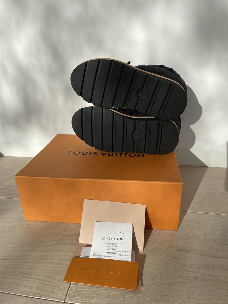 śniegowce louis vuitton 38 pillow