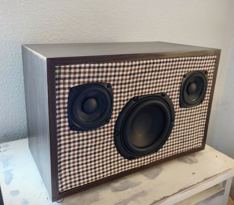 Coluna streaming WiFi Bluetooth