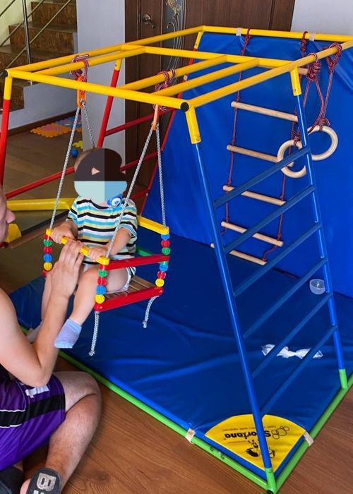 Дитячий спортивний комплекс