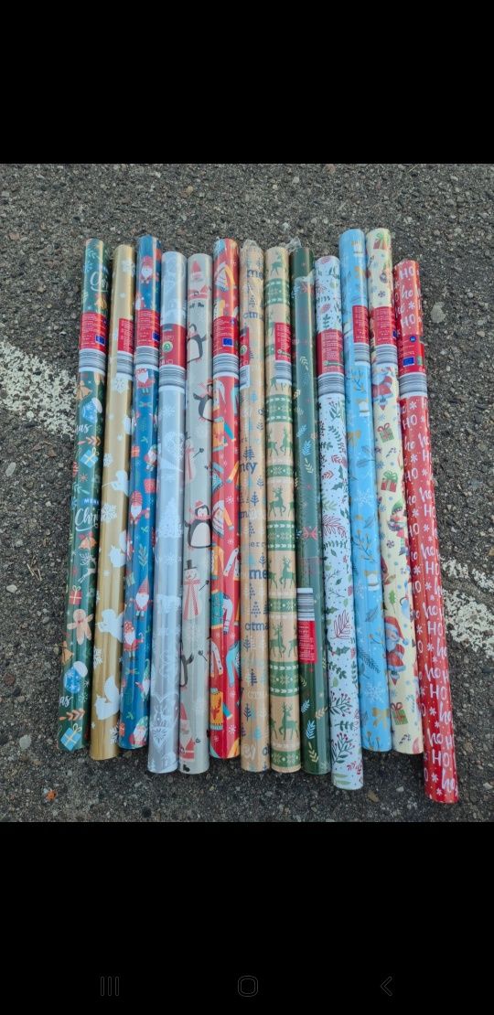 Sprzedam nowe papier do prezentów x 3sztuki