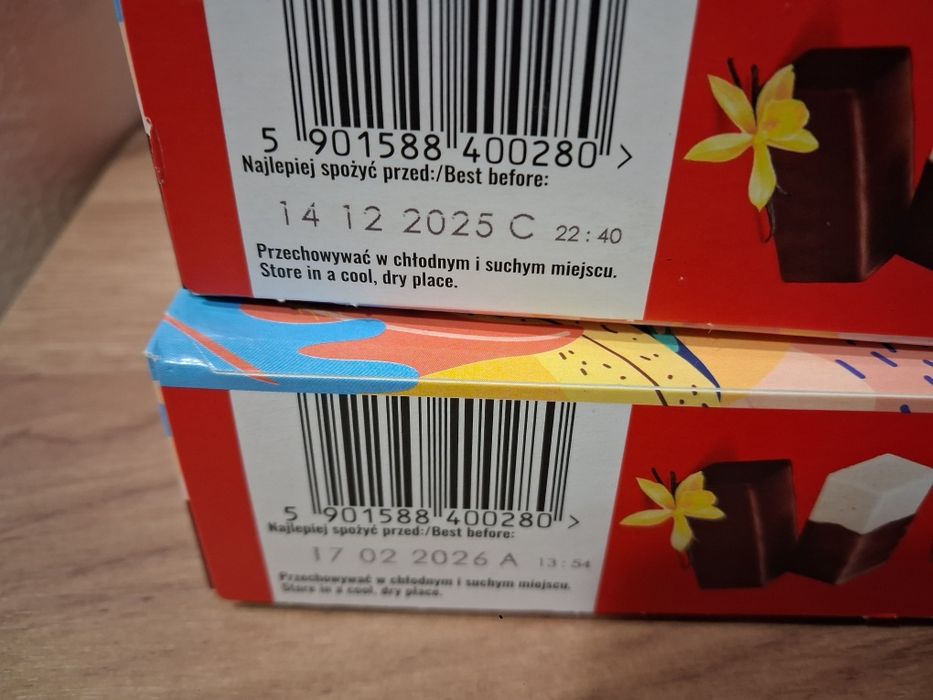 Słodycze (m.in. ptasie mleczko, raffaello, toffifee, kinder bueno)