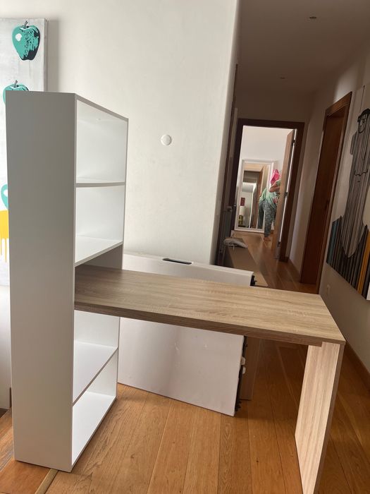 Mesa de secretária