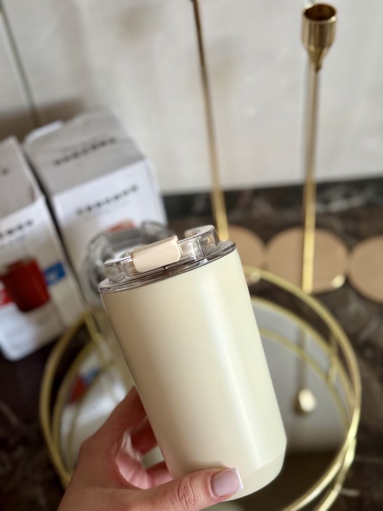 Термочашка в стилі Smeg