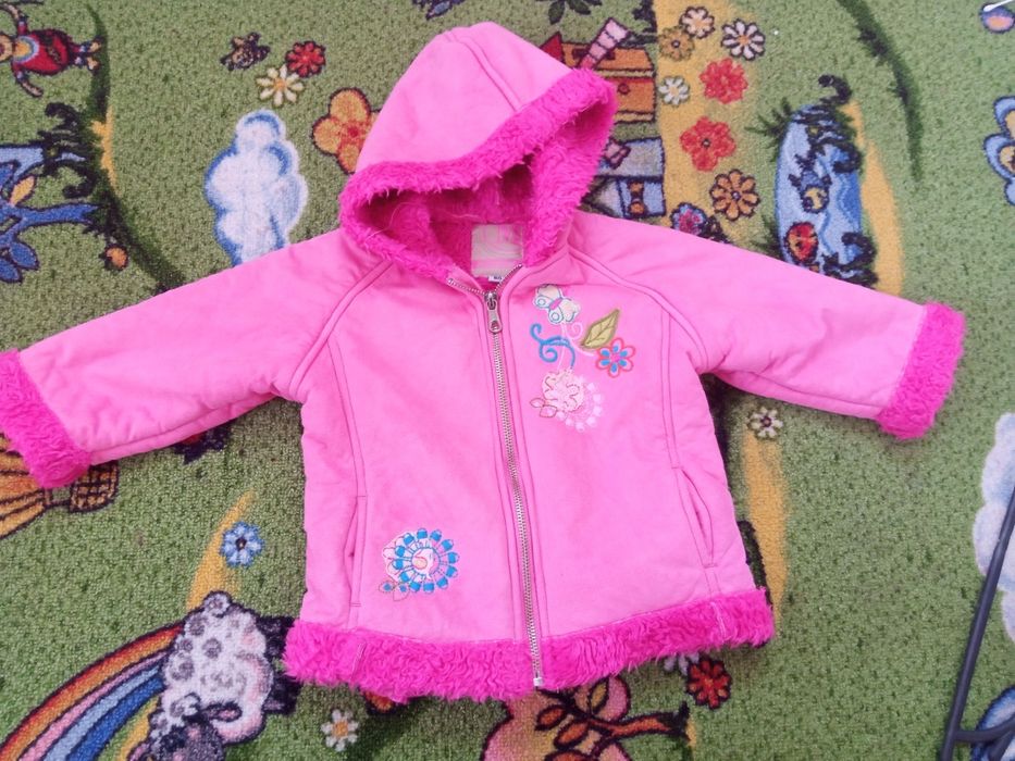 Курточки для дівчинки