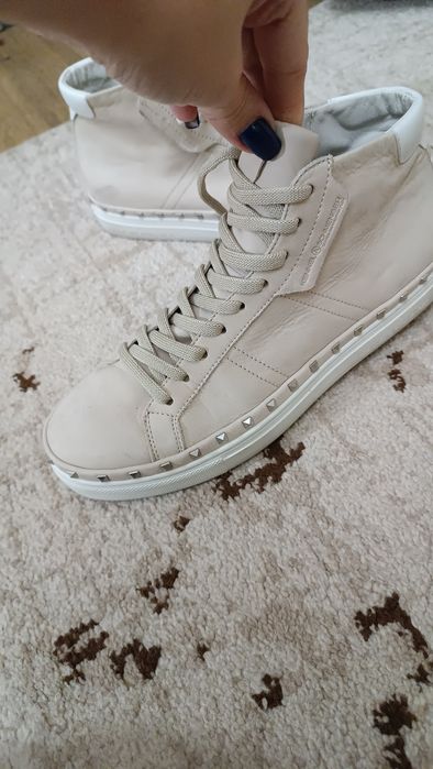 Кросівки кроссовки хайтопи ботинки 39-40р 25.5см нові натуральна шкіра