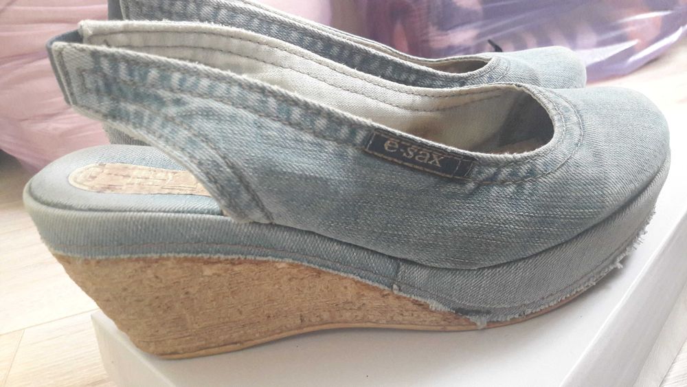 buty sandały koturny roz 40 wkł 25 cm kolor jasno niebieski - jeans,