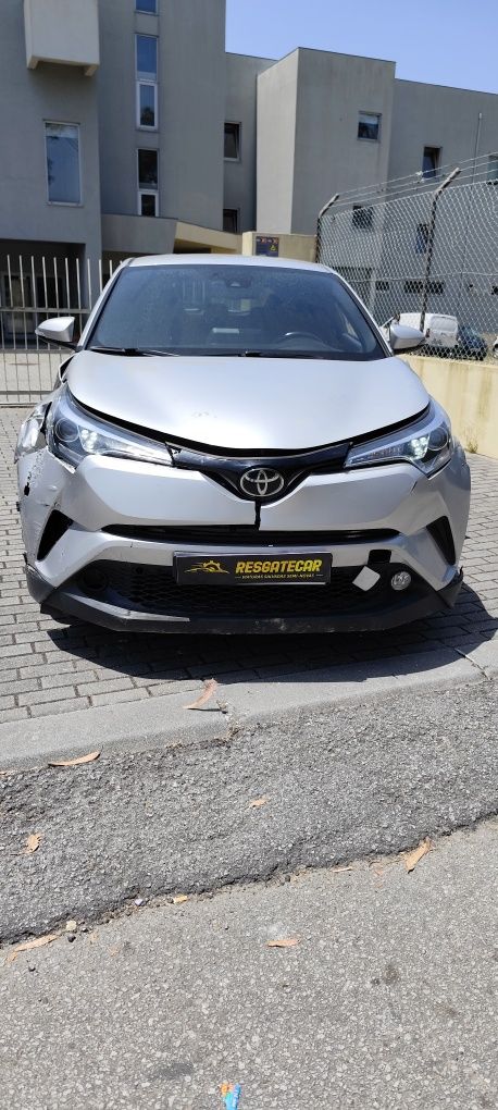 Toyota CHR 1.2 gasolina salvado