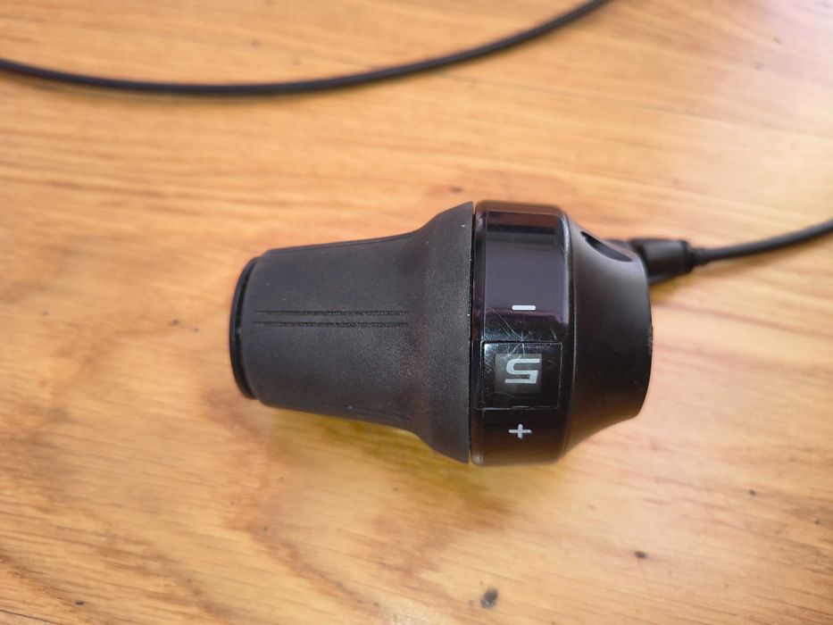 Manetka przerzutki Shimano . Regulator Obrotowy Nexus 5 Sl-C7000-5