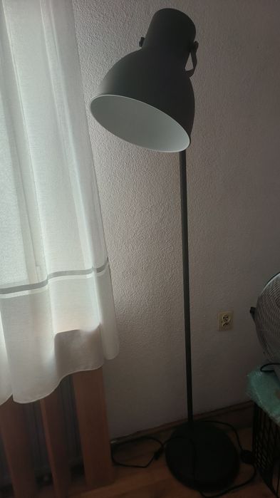 Lampa podłogowa Ikea
